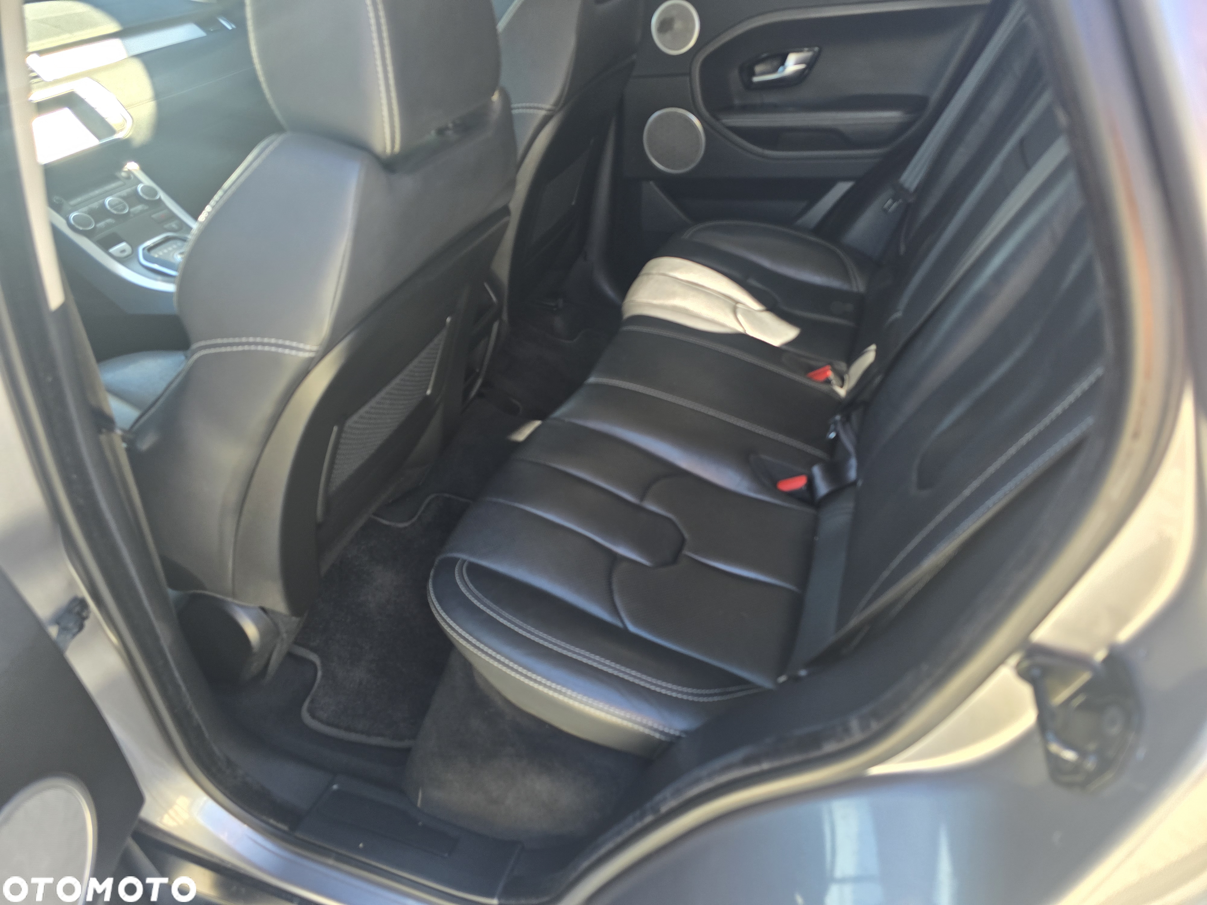 Land Rover Range Rover Evoque Si4 SkyView Edition - 18