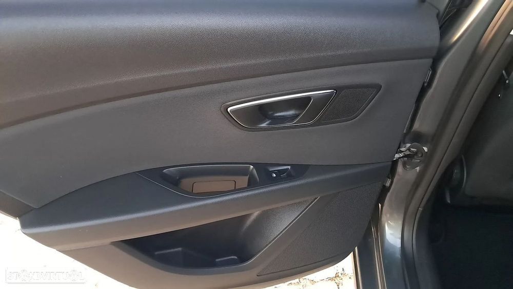 SEAT Leon ST 1.6 TDI Style S/S - 24