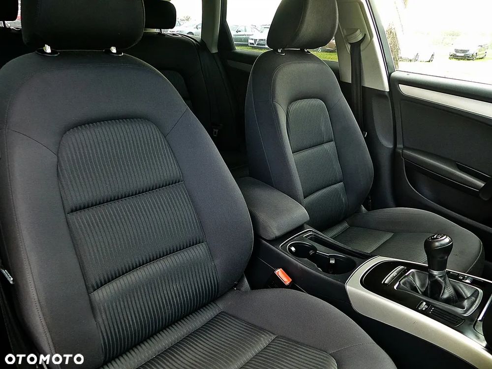 Audi A4 Avant 2.0 TFSI Ambition - 28