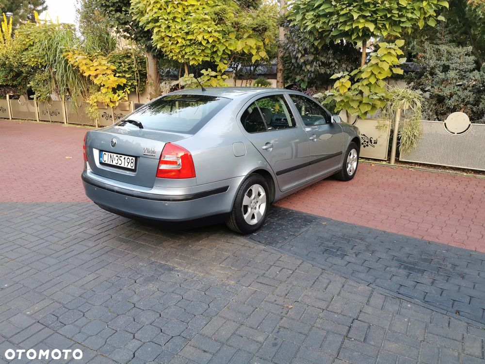 Skoda Octavia 1.6 Classic - 7