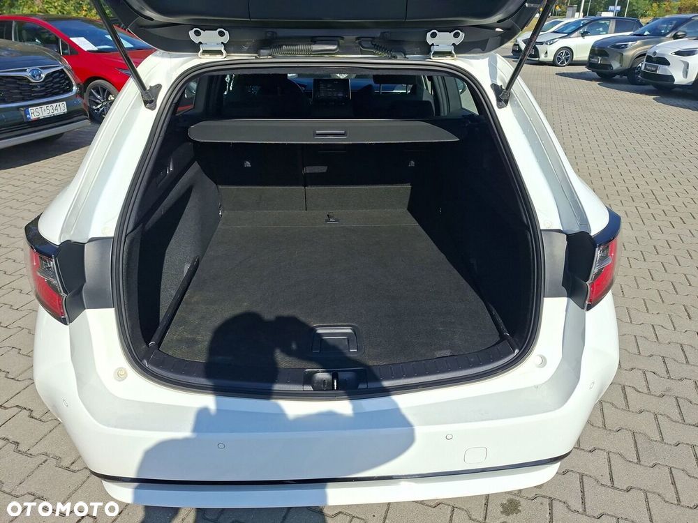 Toyota Corolla 1.8 Hybrid Comfort - 18