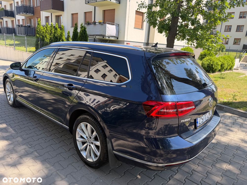Volkswagen Passat - 14