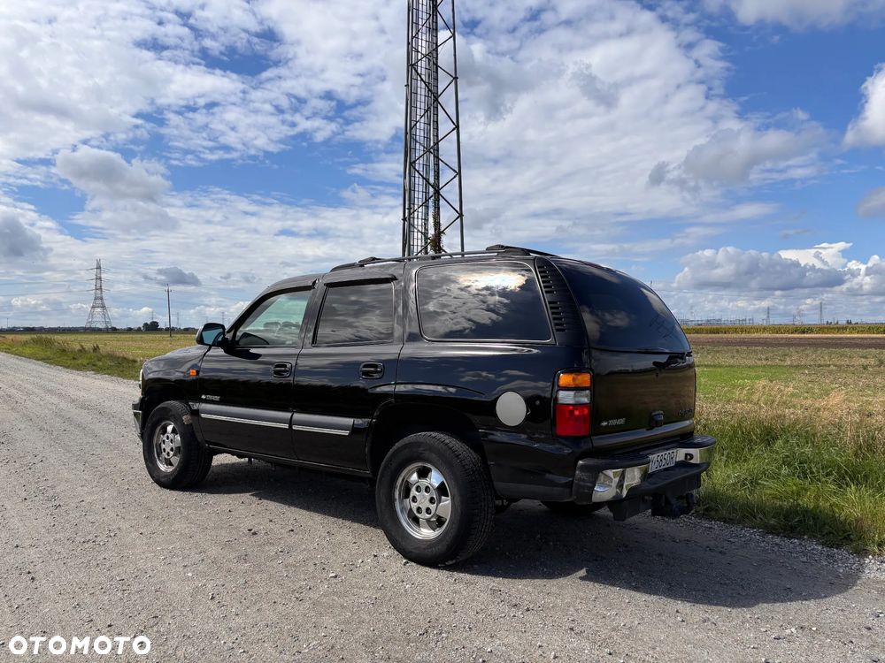 Chevrolet Tahoe 5.3 4WD - 4