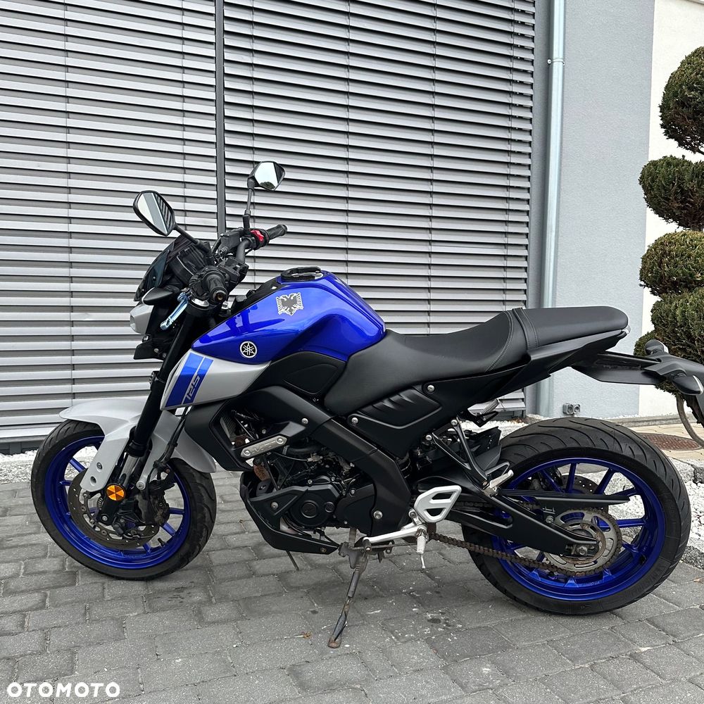 Yamaha MT - 8