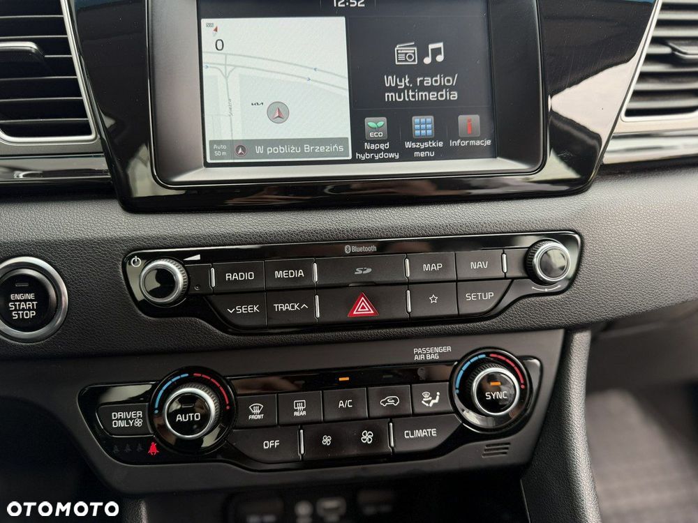 Kia Niro 1.6 GDI Hybrid L - 23
