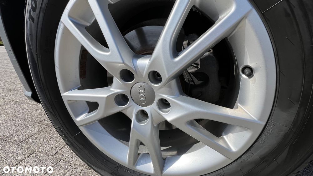 Audi A4 Allroad 2.0 TDI DPF S tronic - 22
