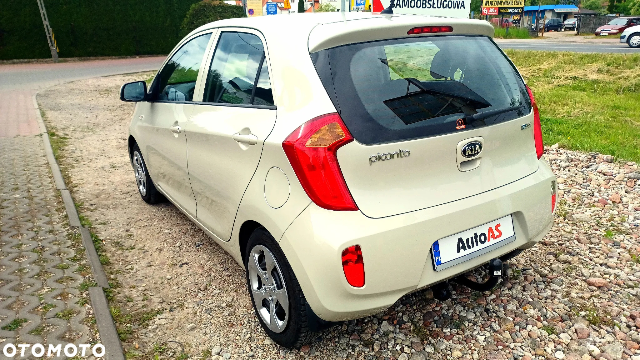 Kia Picanto 1.0 Dream Team Edition - 6