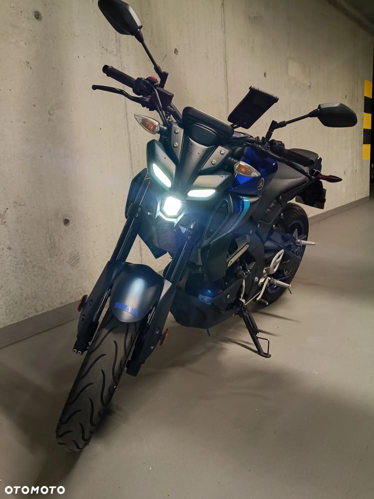 Yamaha MT - 4