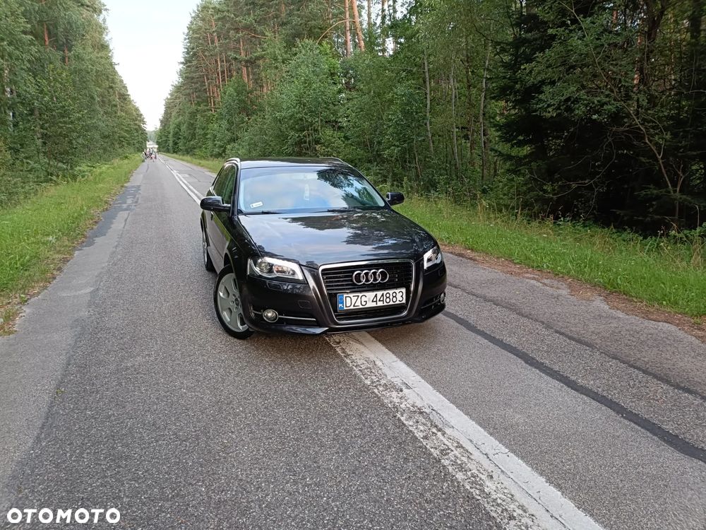 Audi A3 Sportback 2.0 TDI DPF Ambiente - 33