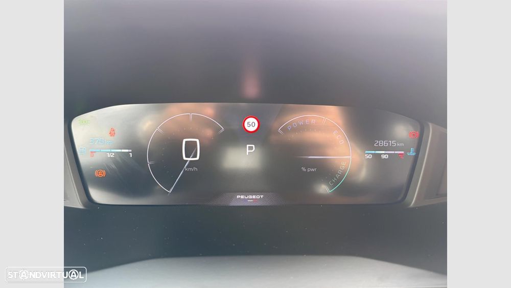 Peugeot 2008 1.2 Hybrid Allure e-DCS6 - 14