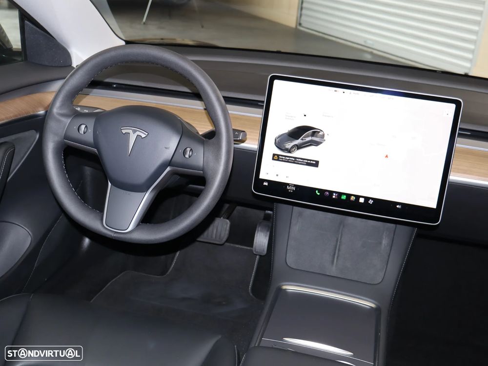 Tesla Model 3 Standard Range Plus RWD - 14