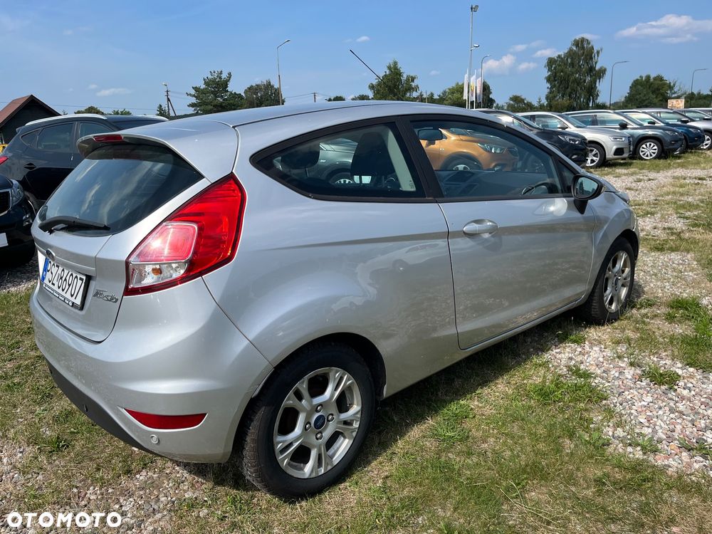 Ford Fiesta 1.25 Trend Edition - 4