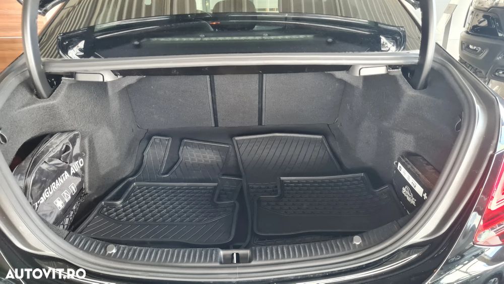 Mercedes-Benz C 43 AMG - 23