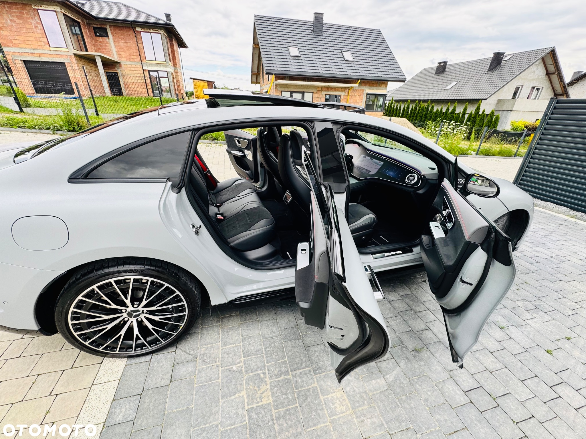 Mercedes-Benz EQE AMG 43 90.5kWh 4-Matic - 22