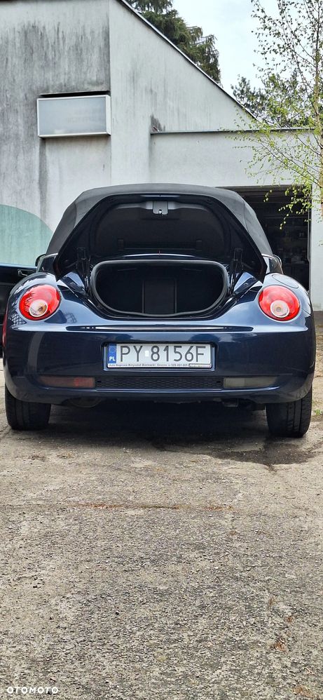 Volkswagen New Beetle - 6