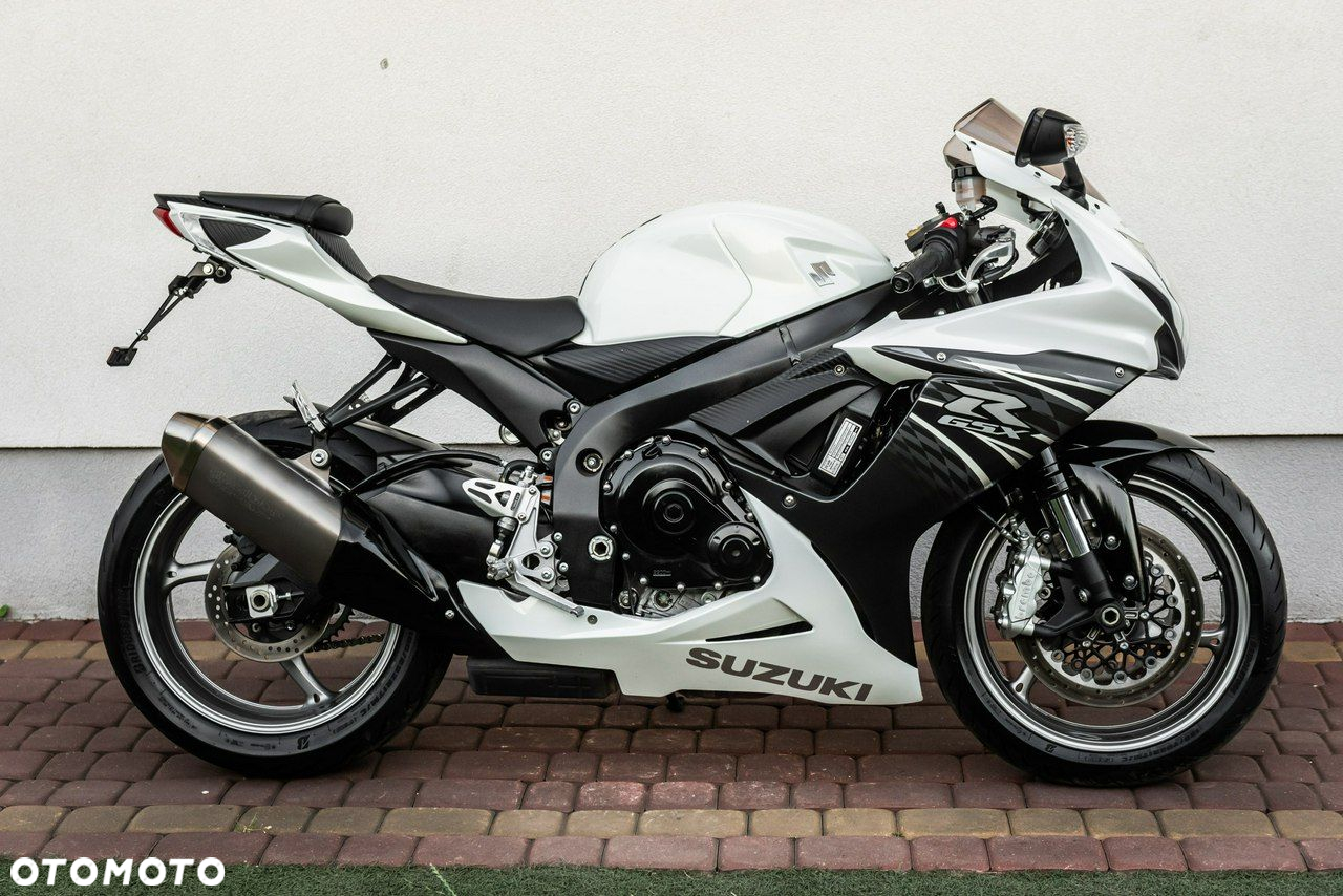 Suzuki GSX-R - 2