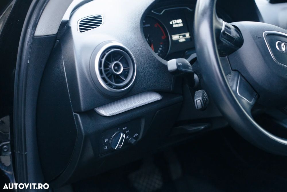 Audi A3 ack 2.0 TDI clean Stronic Ambiente - 17