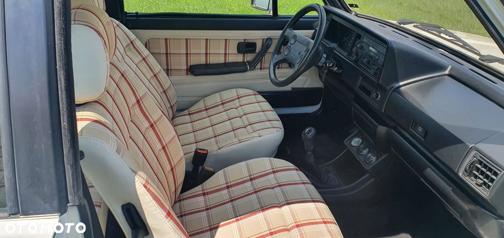 Volkswagen Golf Cabrio - 10