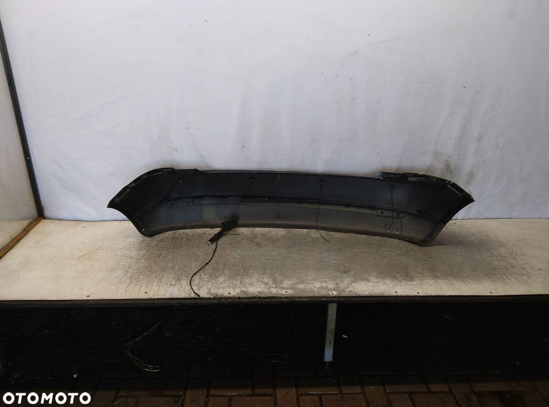 ^ ZDERZAK TYŁ TYLNY FORD FIESTA MK.6 6 VI D2 CZARNY PDC CZUJNIKI - 4