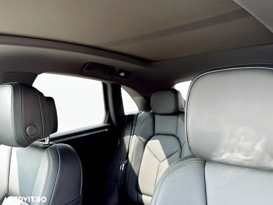 Porsche Macan Standard - 13