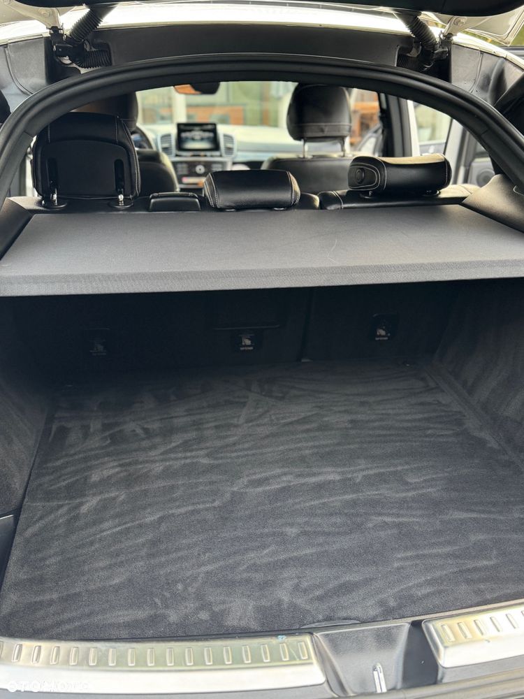 Mercedes-Benz GLE 350 d 4Matic 9G-TRONIC AMG Line - 11