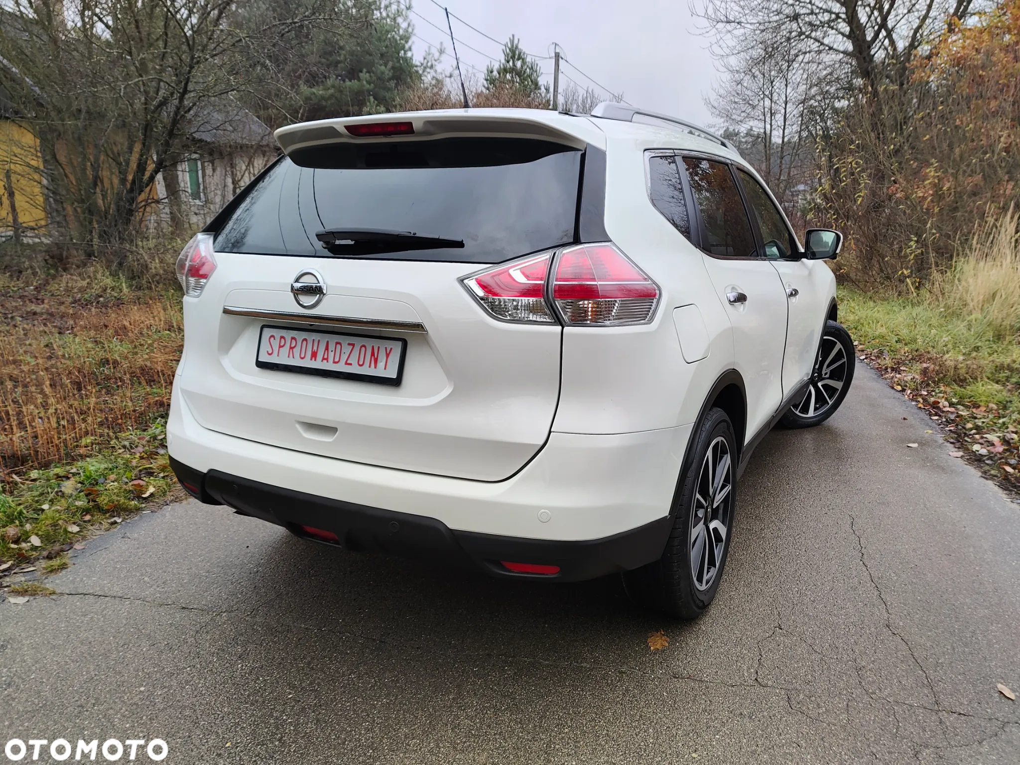 Nissan X-Trail 1.6 DCi Tekna 2WD Xtronic 7os - 9