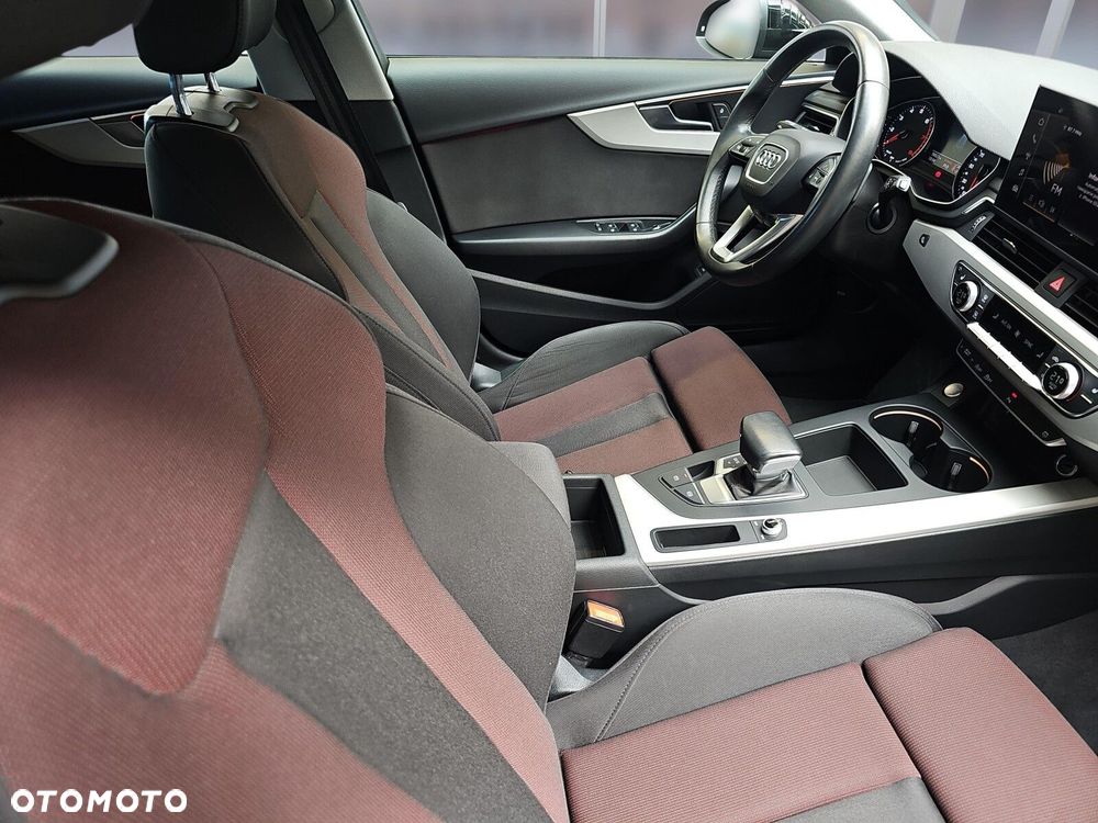 Audi A4 Avant 40 TFSI mHEV Quattro S tronic - 9