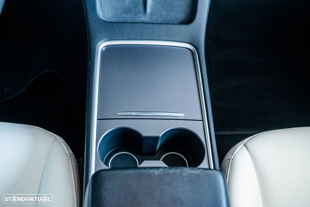 Tesla Model 3 Long Range Tração Integral - 16