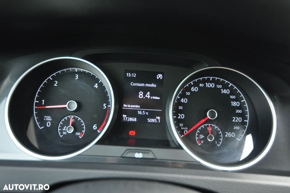 Volkswagen Golf 1.6 TDI (BlueMotion Technology) Comfortline - 23