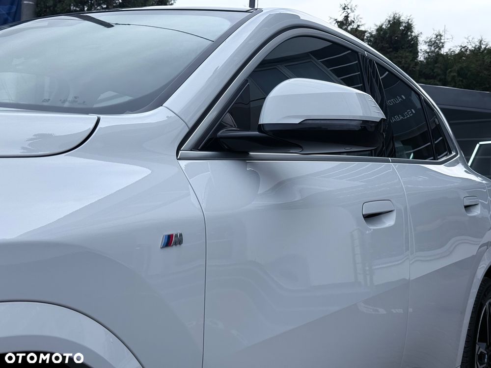 BMW X2 - 10