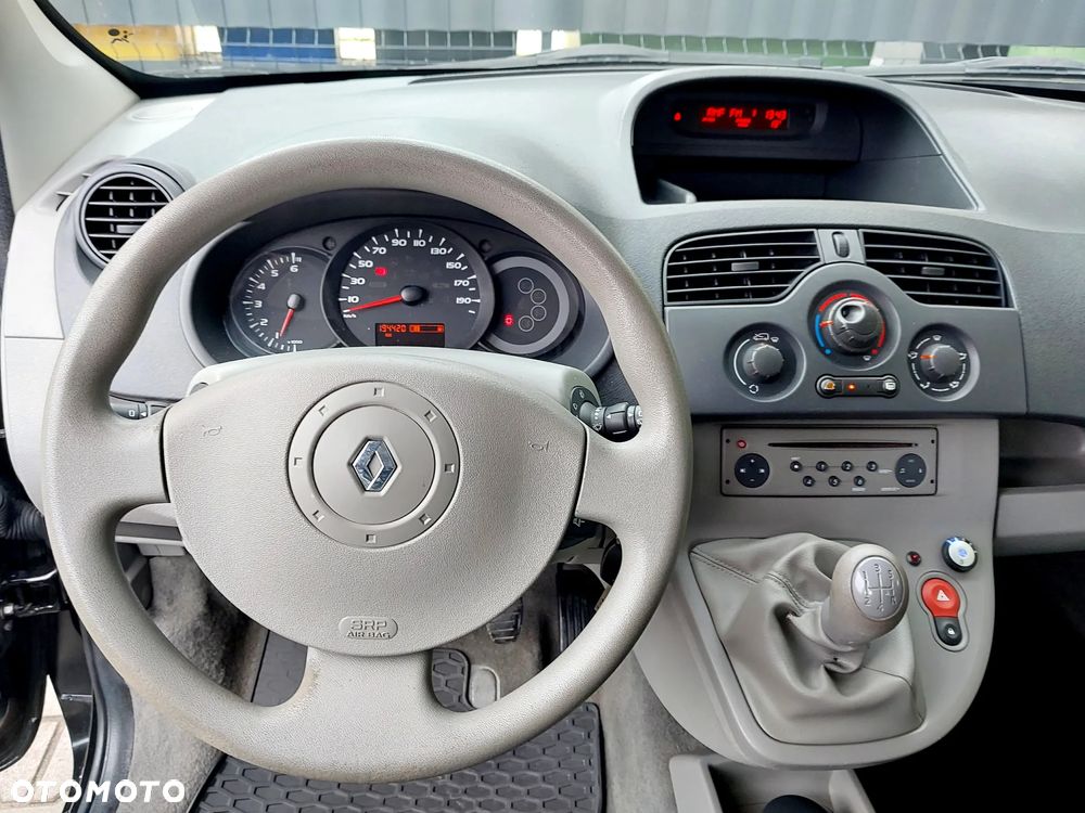 Renault Kangoo 1.6 8V Happy Family - 27
