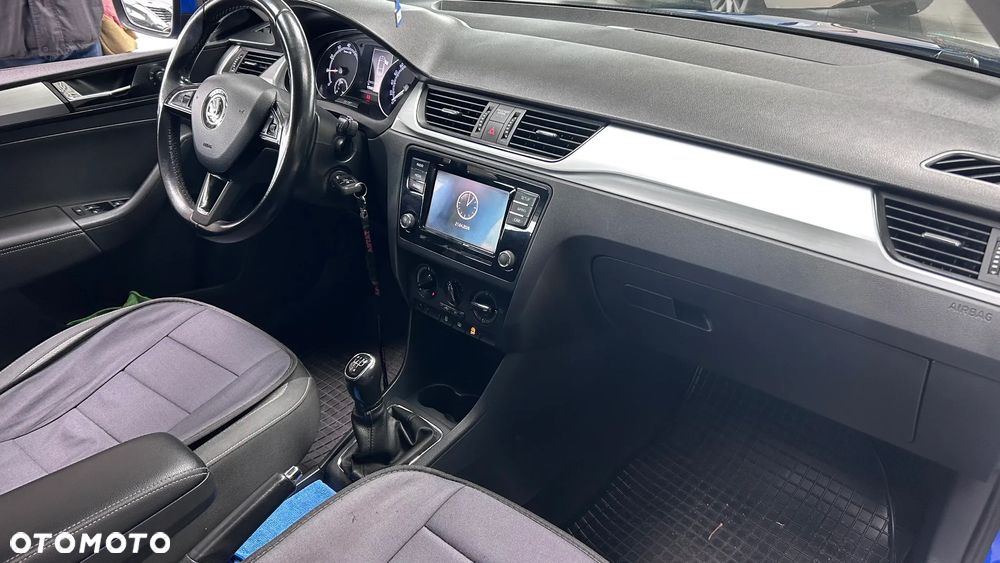 Skoda RAPID 1.0 TSI Ambition - 10