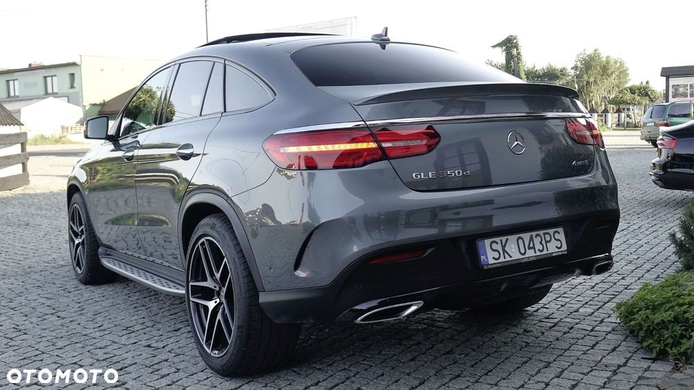 Mercedes-Benz GLE - 13