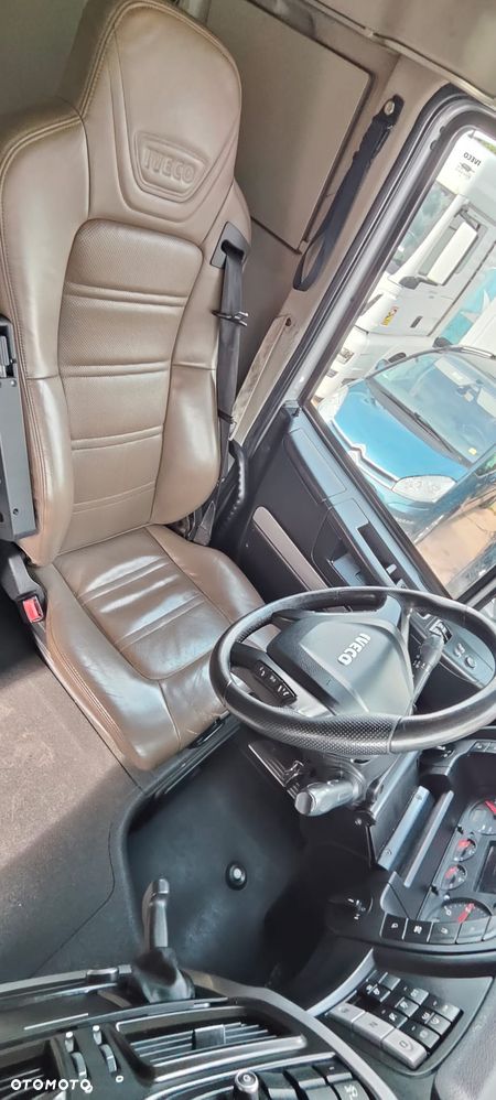 Iveco STRALIS HI-WAY 420 - 9