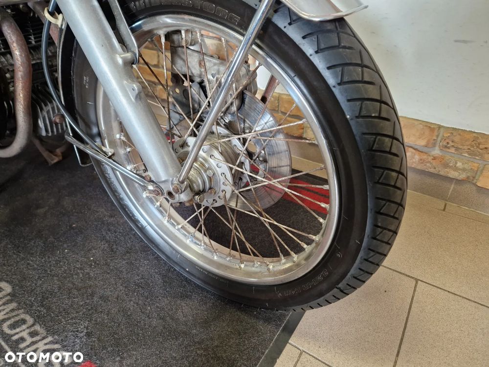 Honda CB - 24