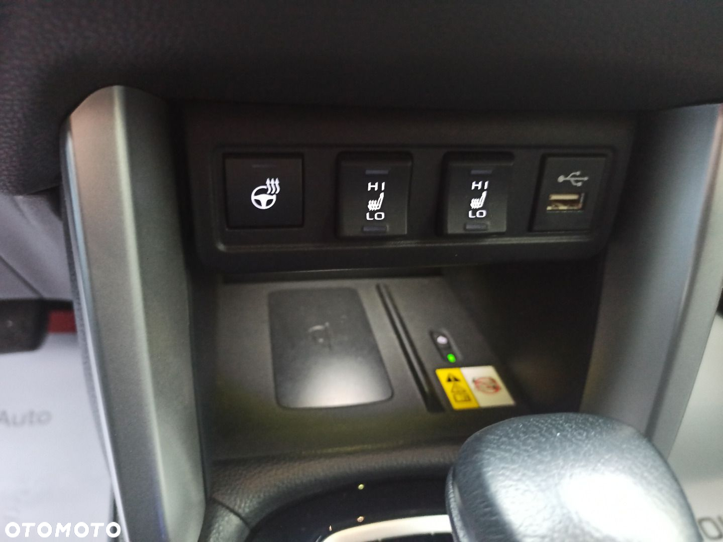 Toyota Corolla Cross - 13