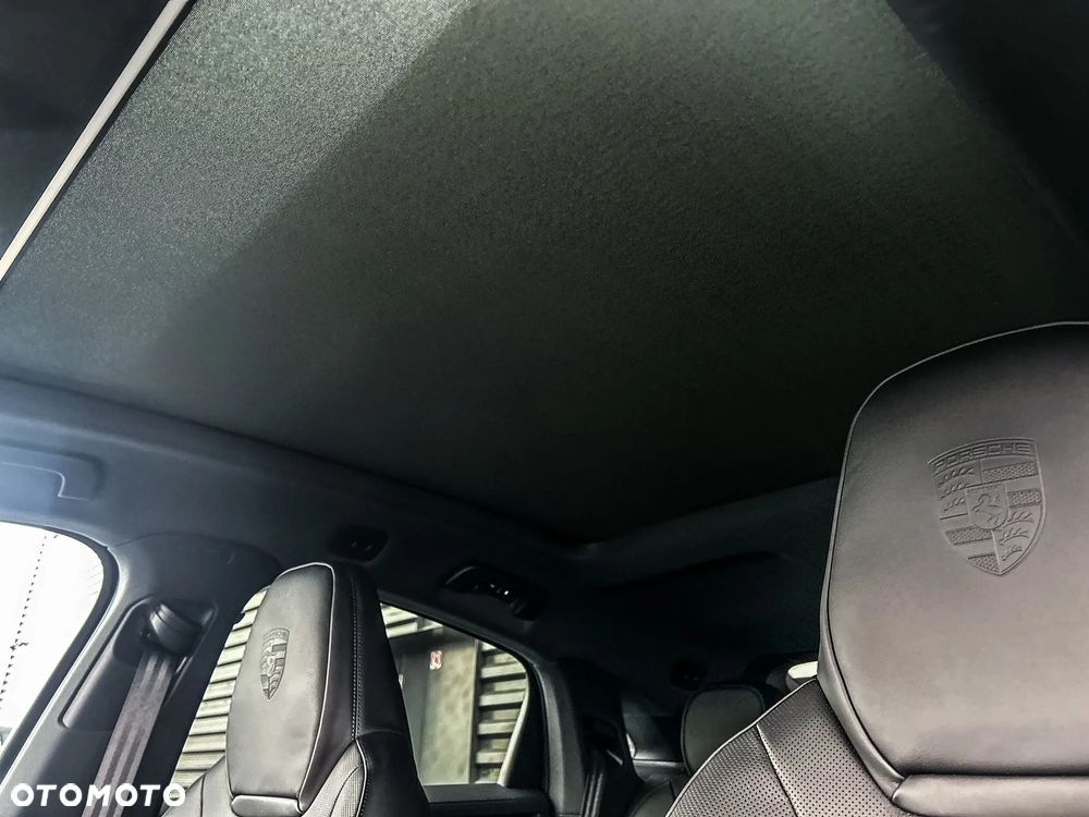 Porsche Cayenne E-Hybrid PHEV Black Edition - 14