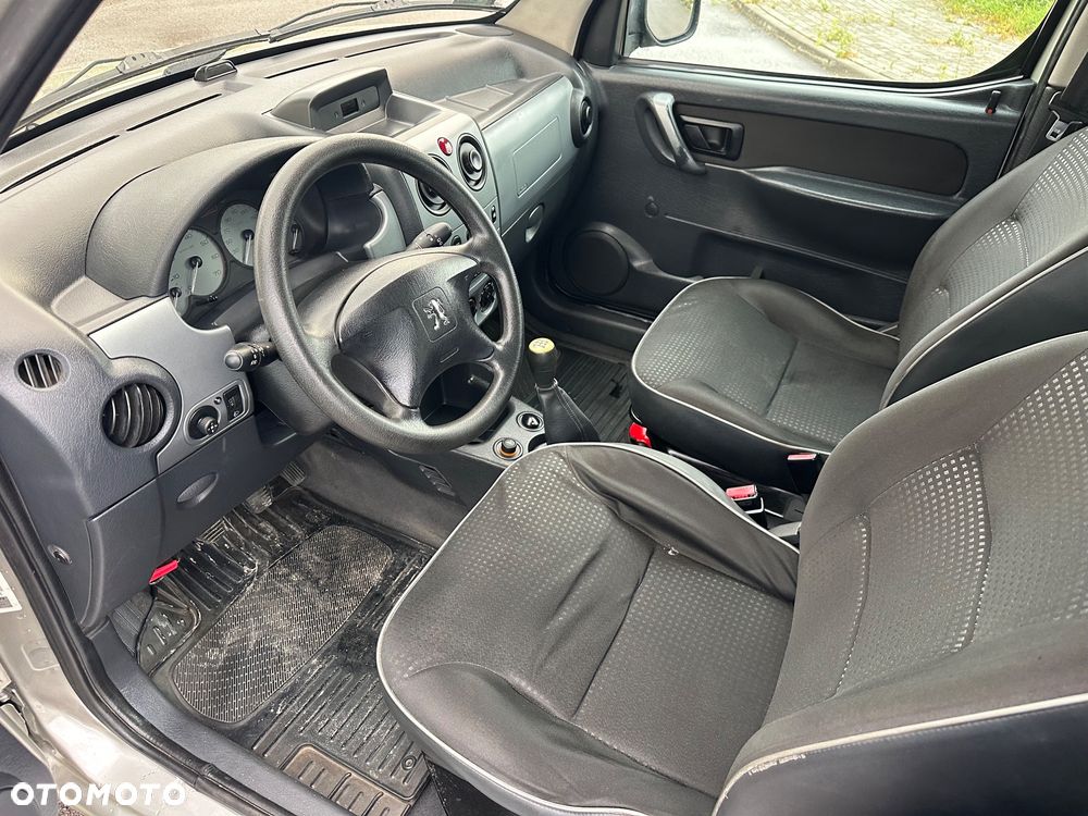 Peugeot Partner 1.6 HDi Trendy - 21