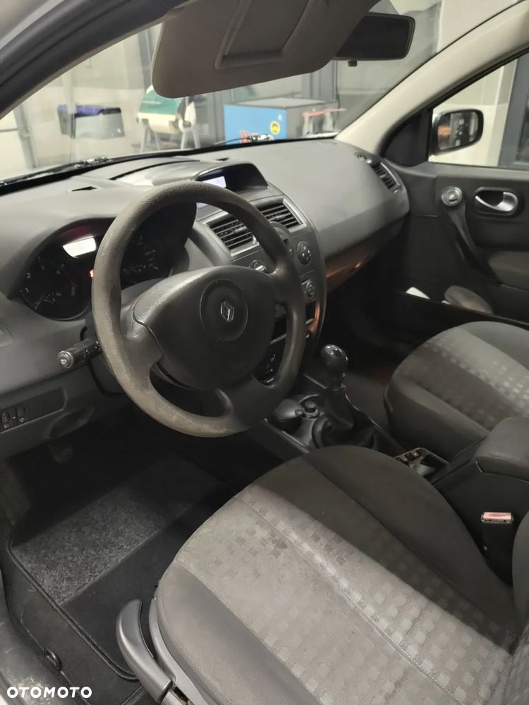 Renault Megane 1.9 dCi FAP Exception - 9