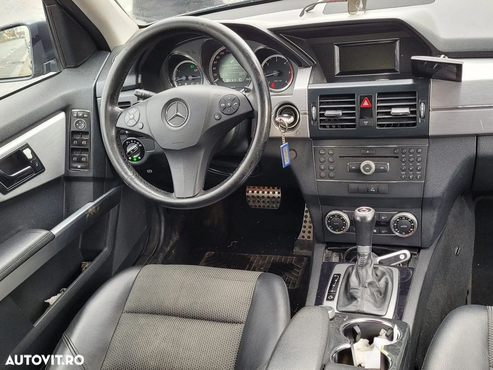 Mercedes-Benz GLK - 4