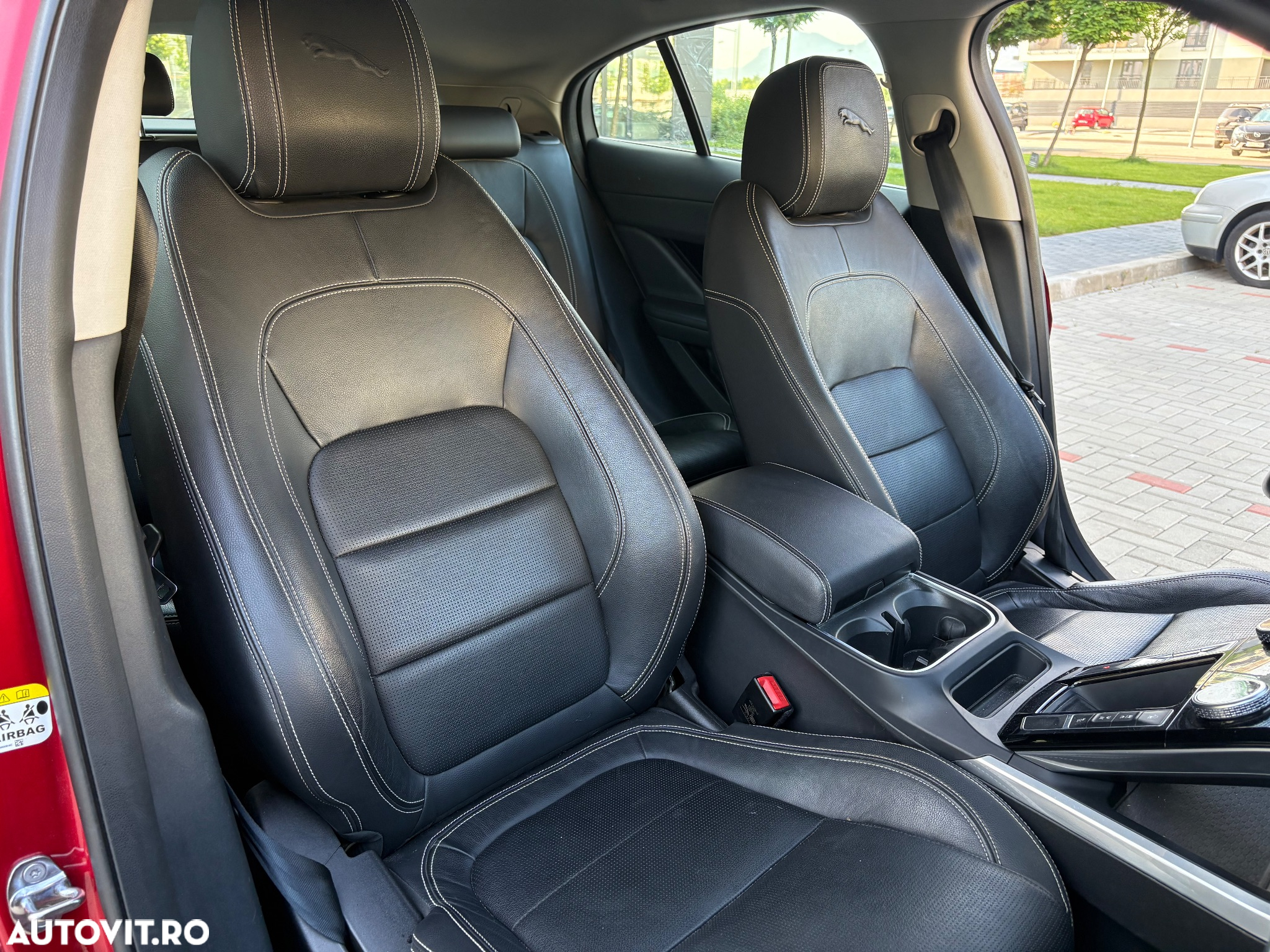 Jaguar I-Pace SE - 14