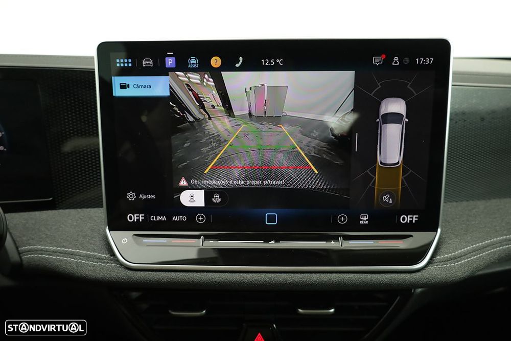VW Passat Variant 1.5 TSI eHybrid DSG - 11