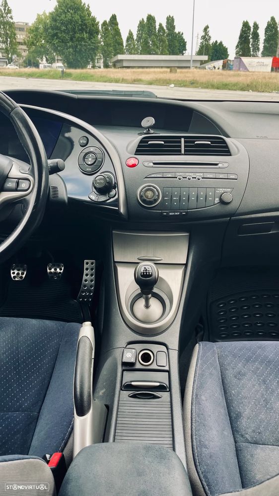 Honda Civic 1.4 Comfort - 13