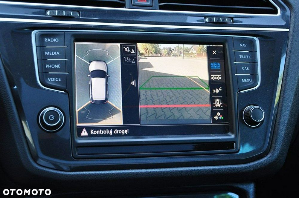 Volkswagen Tiguan - 38