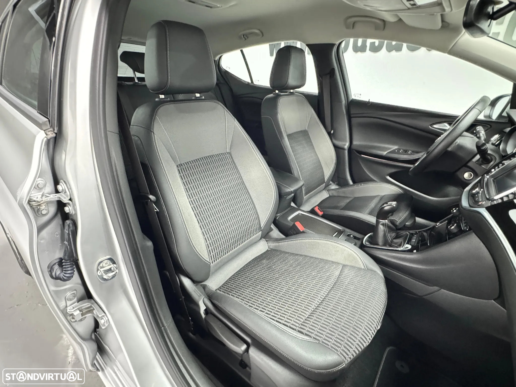 Opel Astra 1.5 D S&S Edition - 17