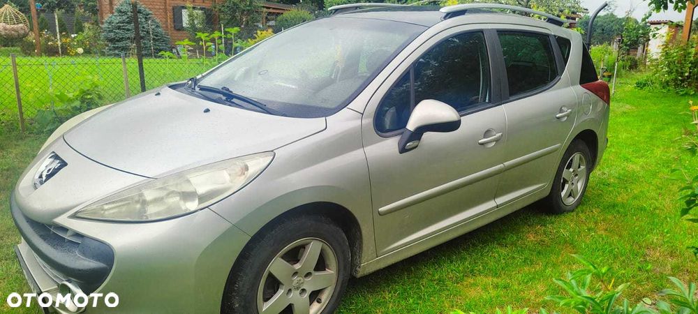 Peugeot 207 - 2