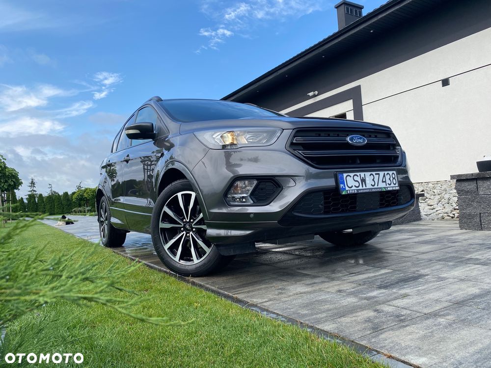 Ford Kuga 1.5 EcoBoost 2x4 ST-Line - 15
