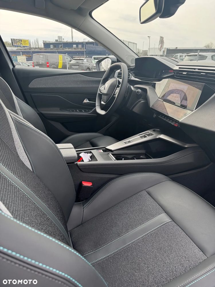 Peugeot 308 1.5 BlueHDi Allure S&S EAT8 - 14