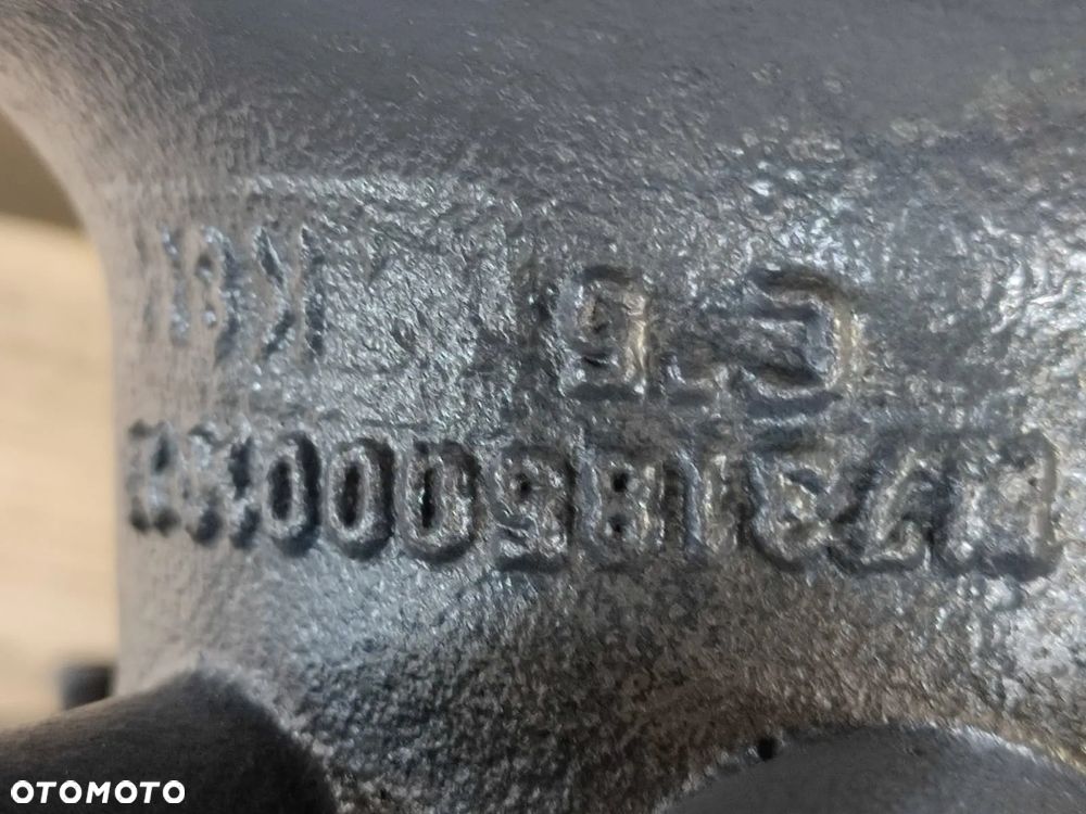 Siłownik hamulca tarczowego tył M731850001010 MASSEY FERGUSON 8690 - 14