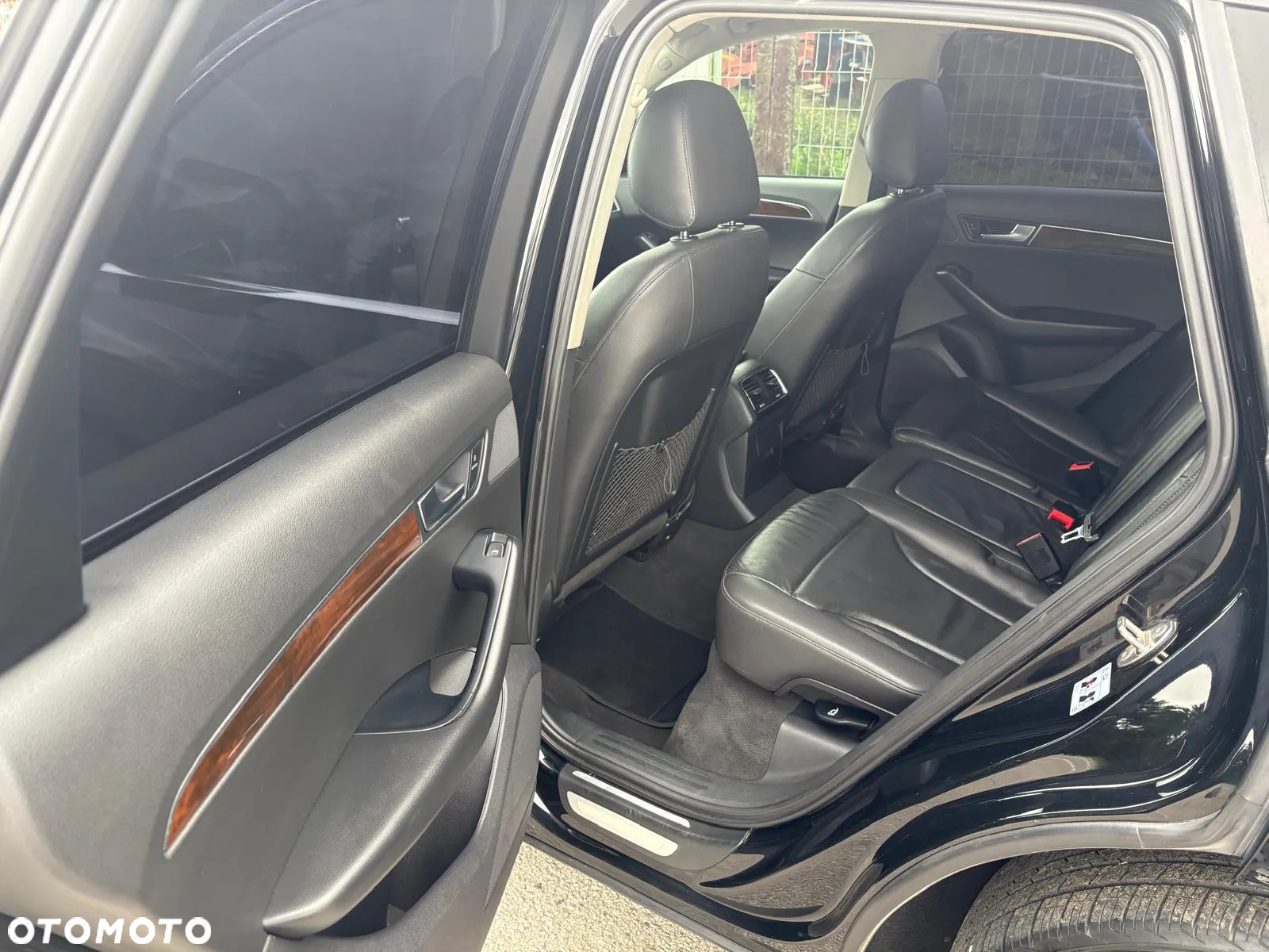 Audi Q5 3.2 FSI Quattro S tronic - 11